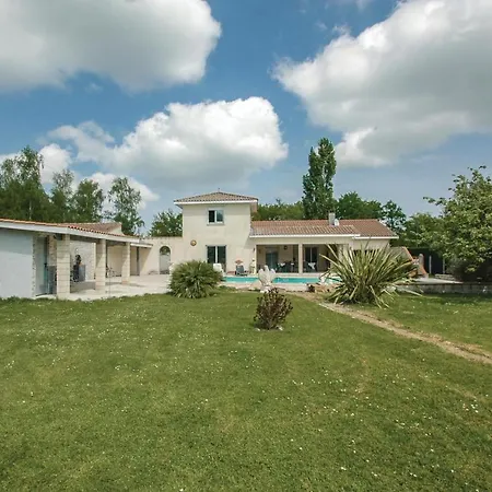 Holiday home Gorgeous In