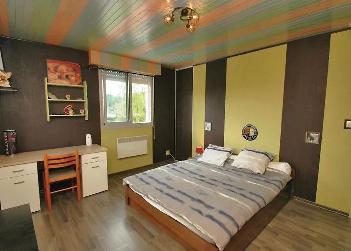 Дом отдыха Amazing In Saint-Vivien-de-Medoc